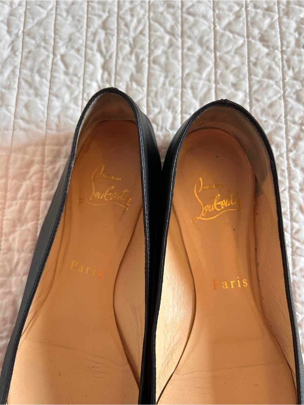 Christian Louboutin Ballala iconic pointy black leather flats. - Picture 2 of 9